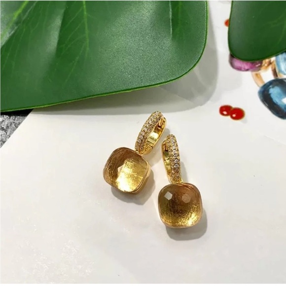 Diamond Veneer Jewelry - NEW Zirconite Cabochon Hoop Huggies Earrings